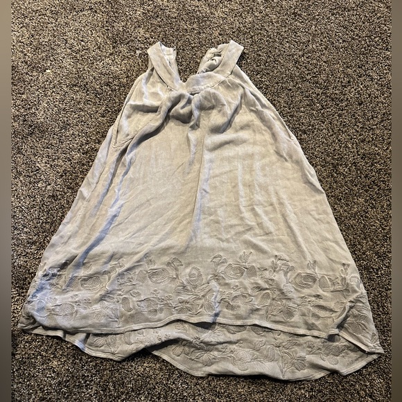 Gray high neck tank top - Picture 1 of 3